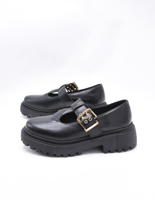 בובה רוקרית