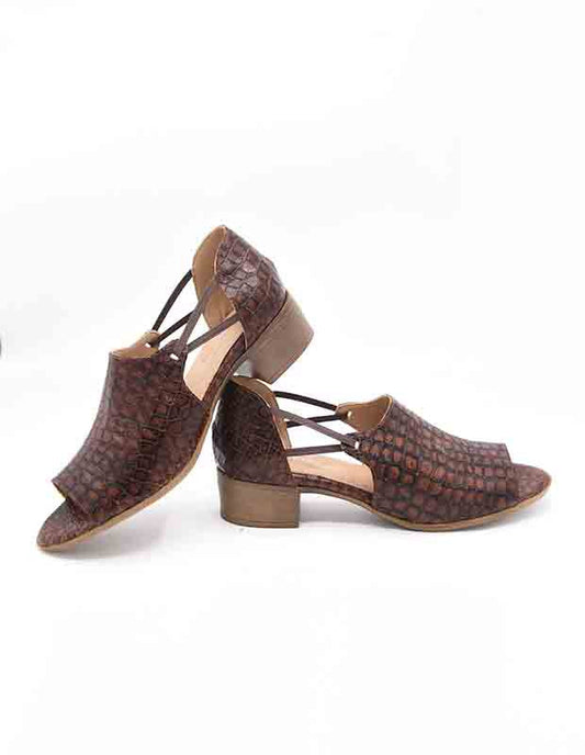 סנדל מרי לו