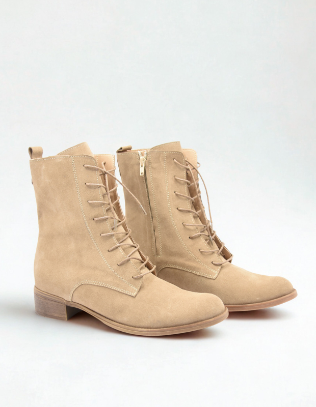 מגף שרוכים בונדיס