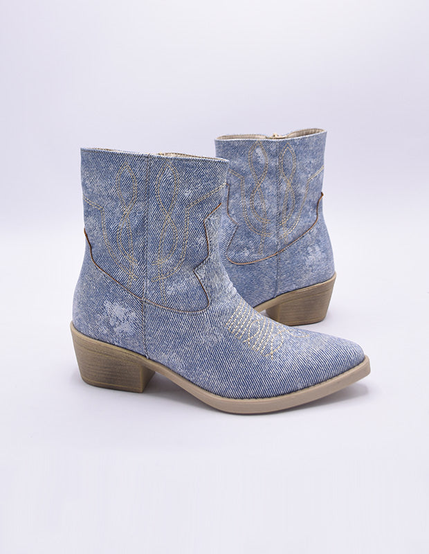 מגפון גוי גינס בהיר